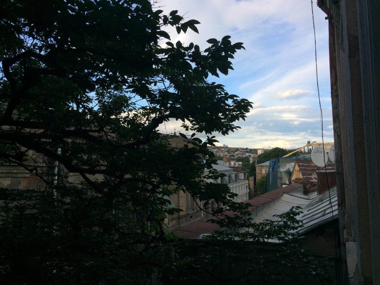 Apartment Ekako Tbilisi Bagian luar foto